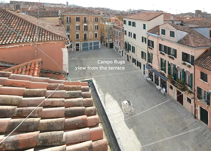 Biennale Terrace 公寓 *