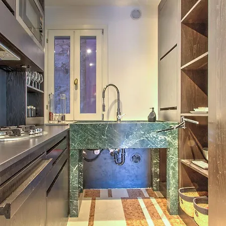 Biennale Terrace * ונציה